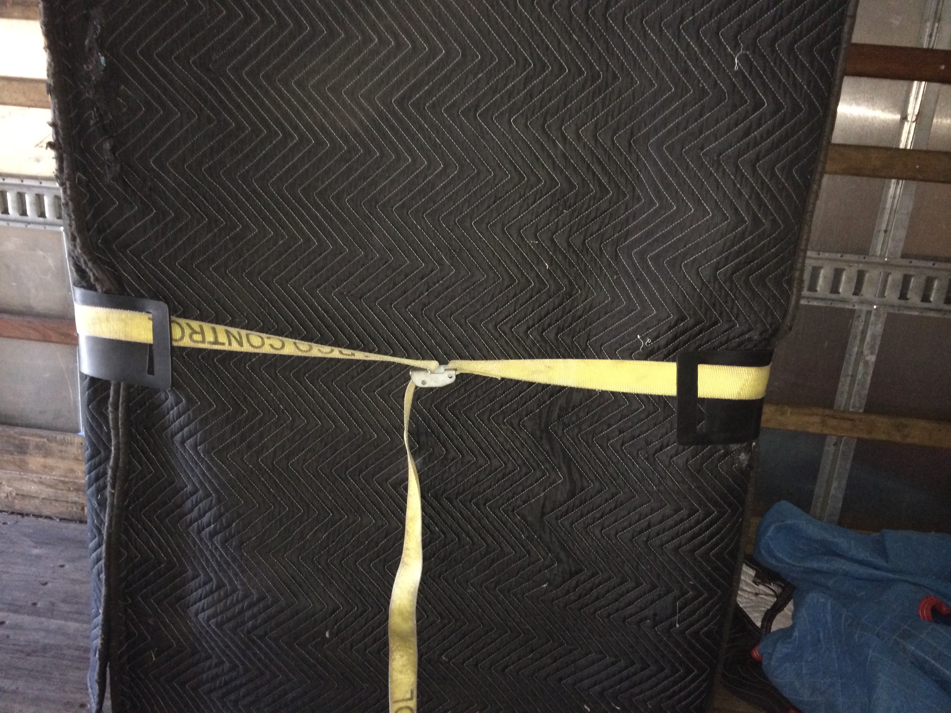 STRAPING EQUIPMENT CORRECTLY